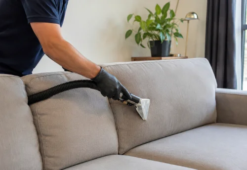 Nettoyage de canapé en profondeur à Magenta
